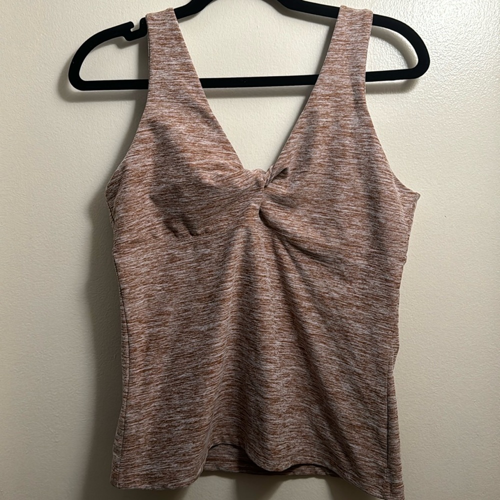 Sincerely Jules athletic top